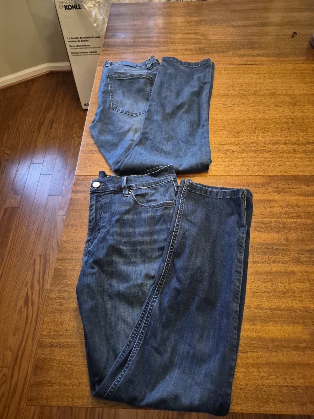Two Pair Of Men's Mugsy Straight Jeans in Dark & Medium  Blue - Size 33xL30